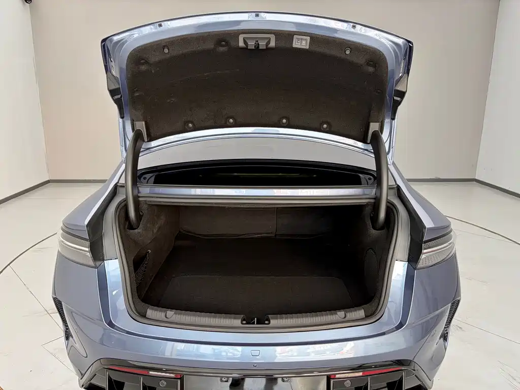 BYD Seal 2023 — фото 12