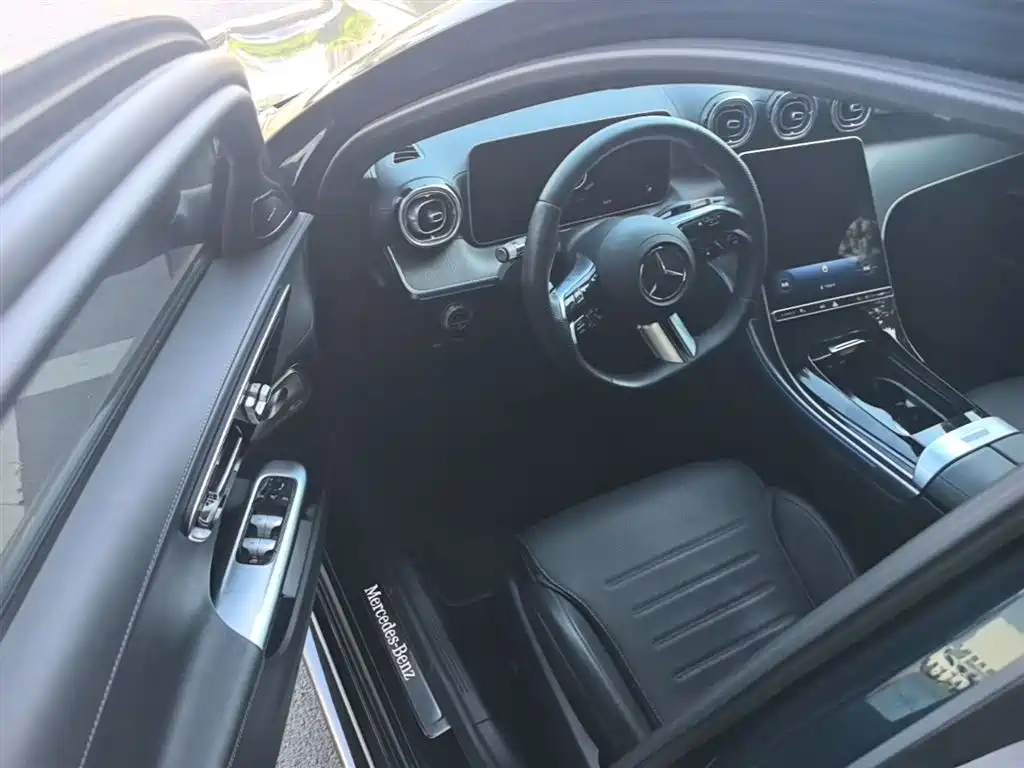 Mercedes-Benz C-Class 2022 — фото 16