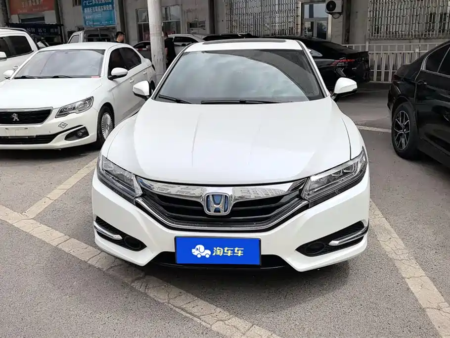 Honda Spirior 2018 — фото 2