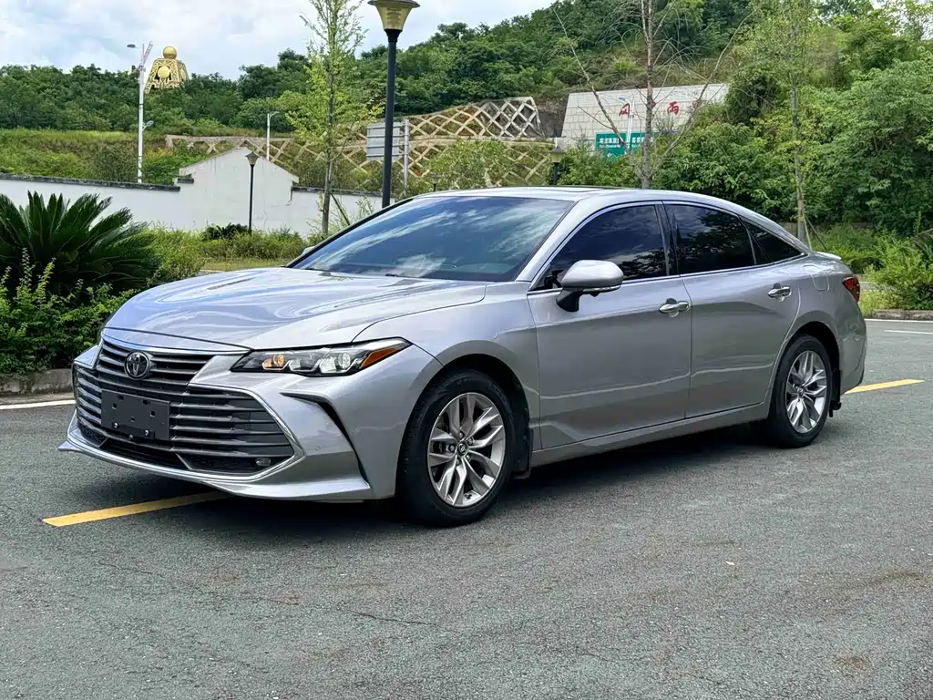 Toyota Avalon 2021