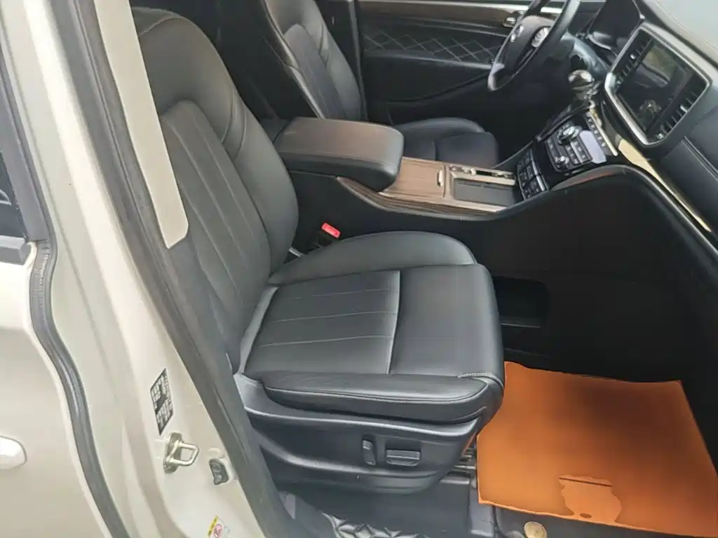 GAC Motor Trumpchi M8 2020 — фото 25