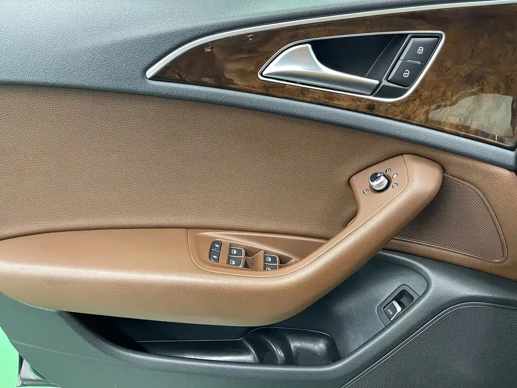 Audi A6L 2017 — фото 20