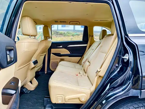Toyota Highlander 2018