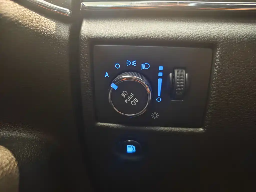 Jeep Grand Cherokee 2018 — фото 9