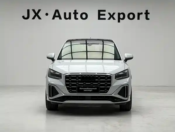 Audi Q2L 2021