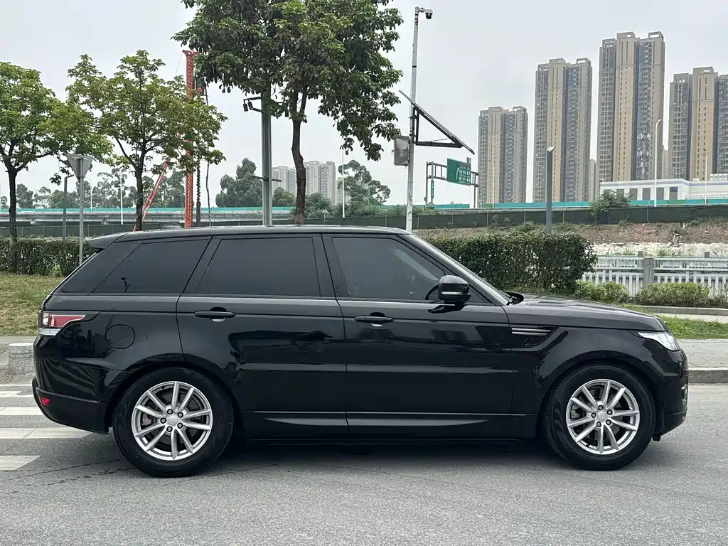 Land Rover Sport 2018 — фото 7