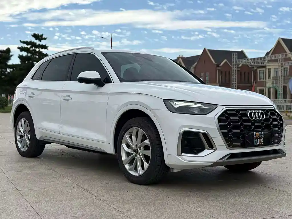 Audi Q5L 2021 — фото 3