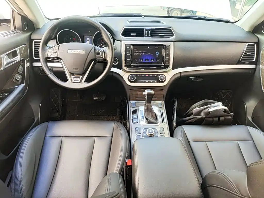 Haval H6 Coupe 2016 — фото 6