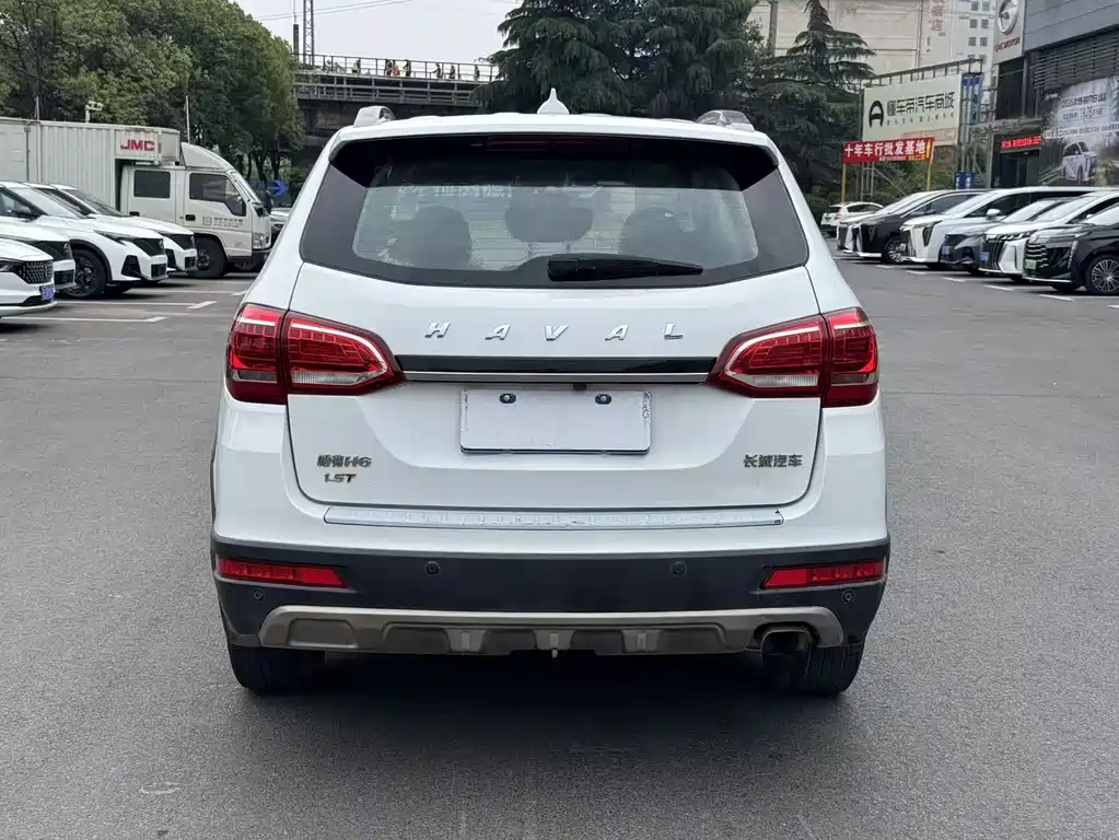 Haval H6 2015 — фото 12