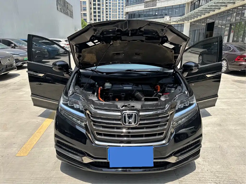 Honda Elysion 2019 — фото 7