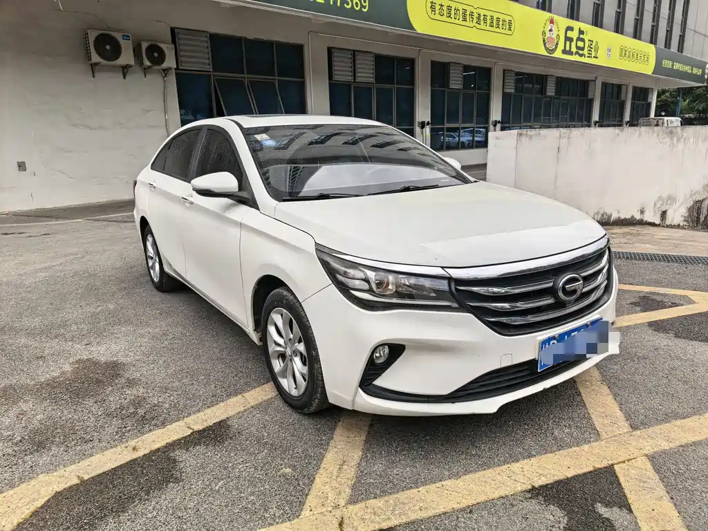 GAC Motor Trumpchi GA4 2018 — фото 3