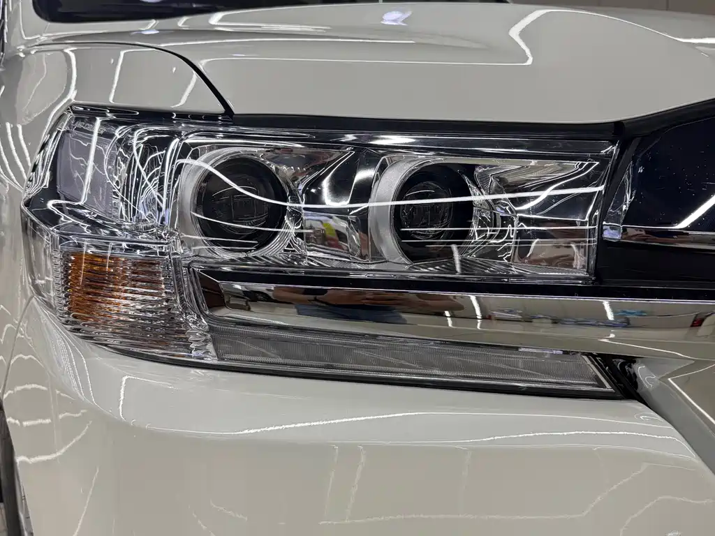 Toyota Land Cruiser 2016 — фото 17