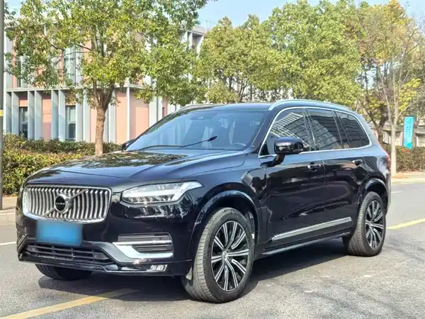 Volvo XC90 2021