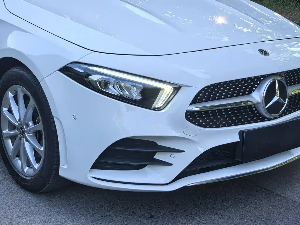 Mercedes-Benz A-Class 2020 — фото 17