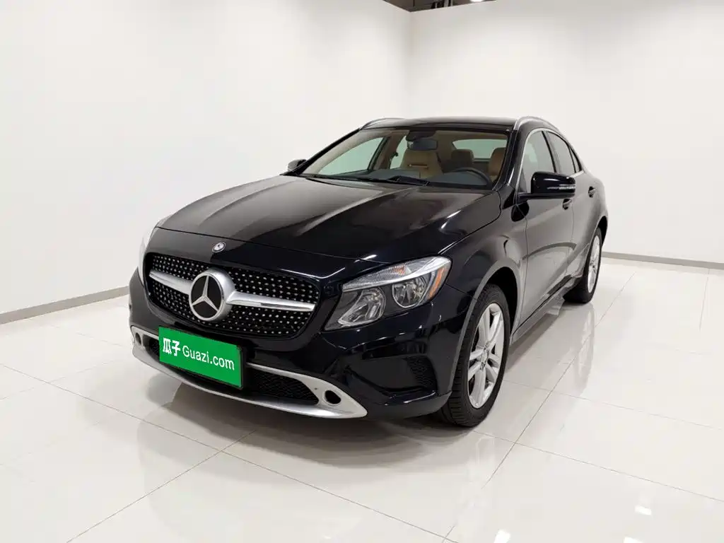 Mercedes-Benz GLA 2016