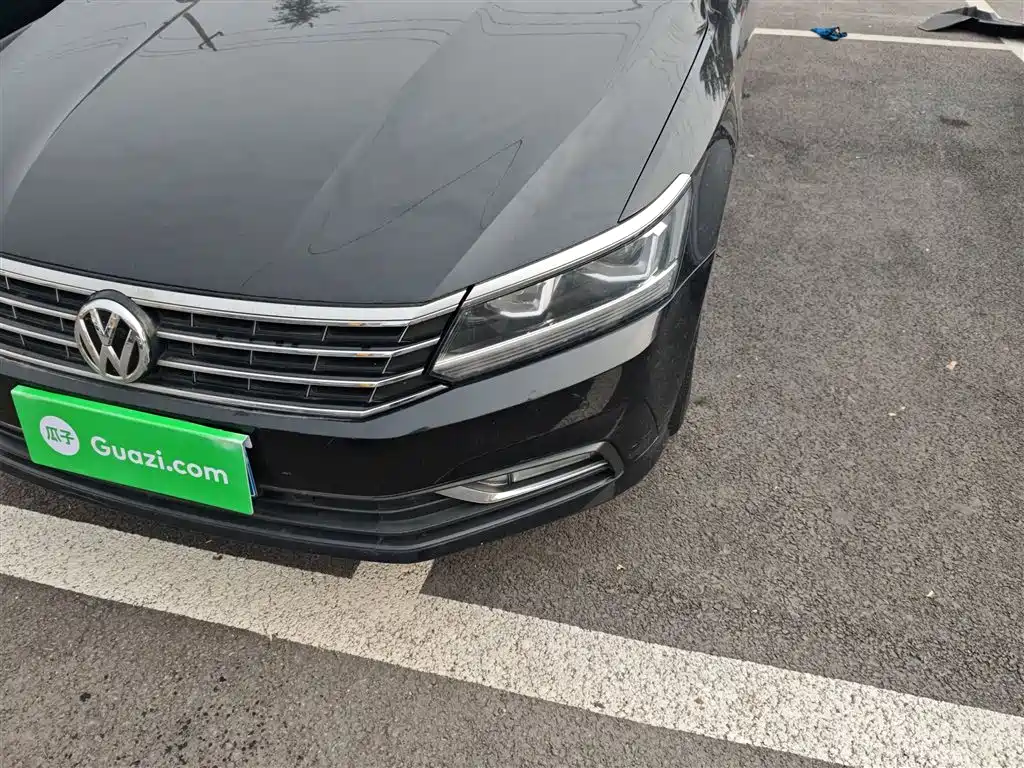 Volkswagen Passat 2018 — фото 15