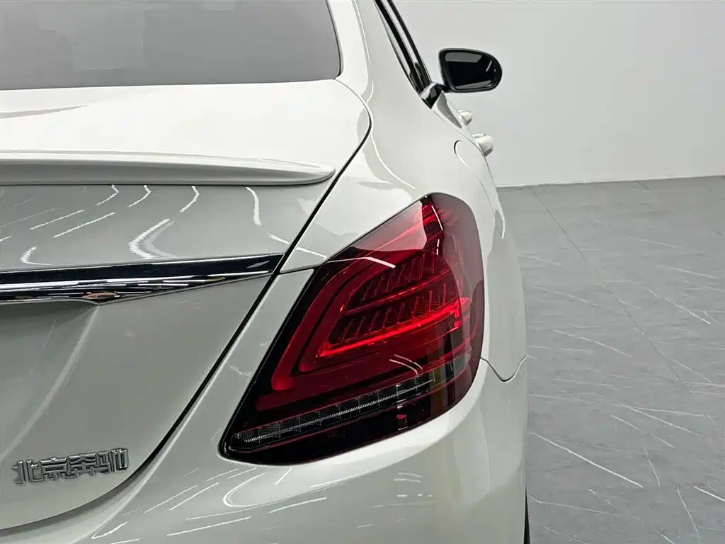 Mercedes-Benz C-Class 2020 — фото 10