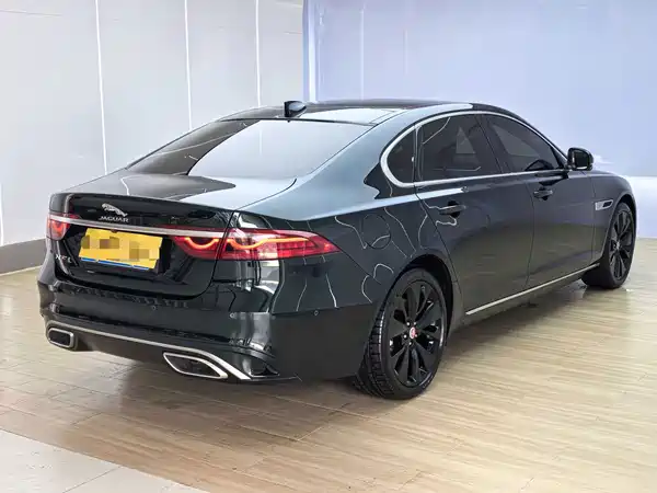 Jaguar XFL 2025