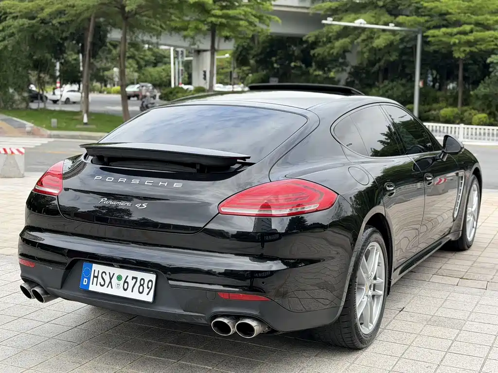 Porsche Panamera 2013 — фото 4
