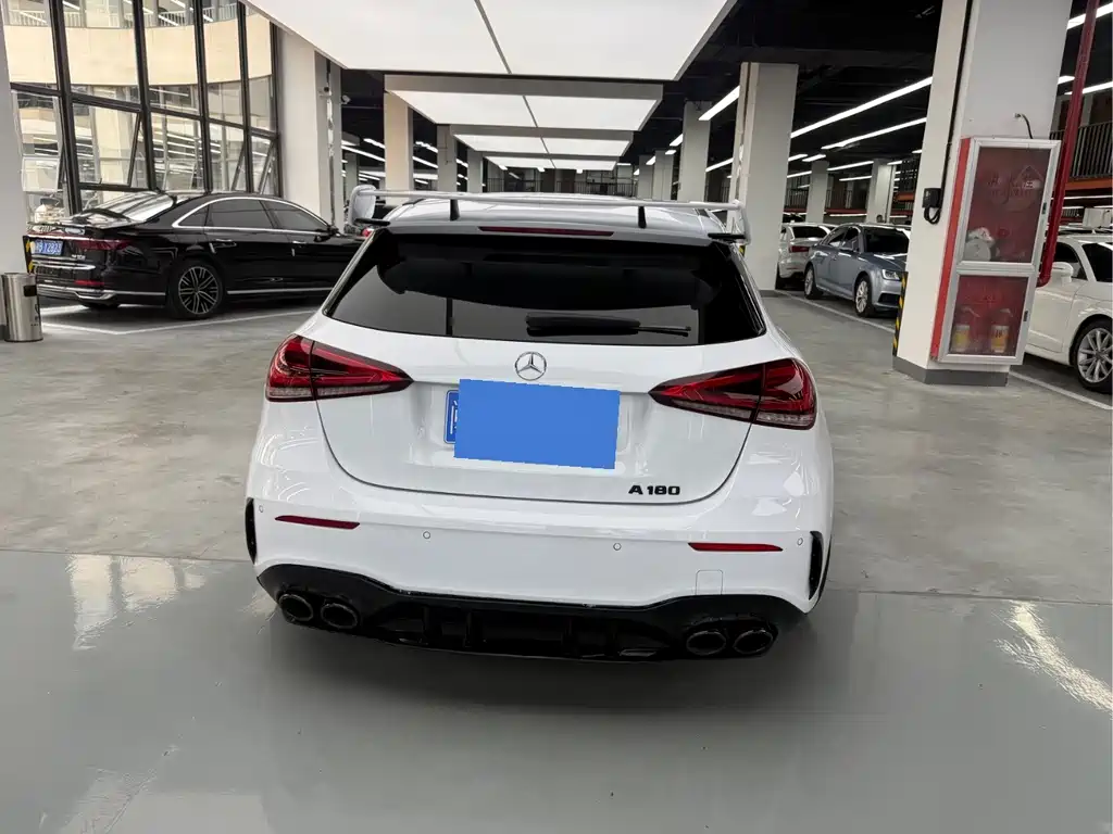 Mercedes-Benz A-Class AMG 2021 — фото 14