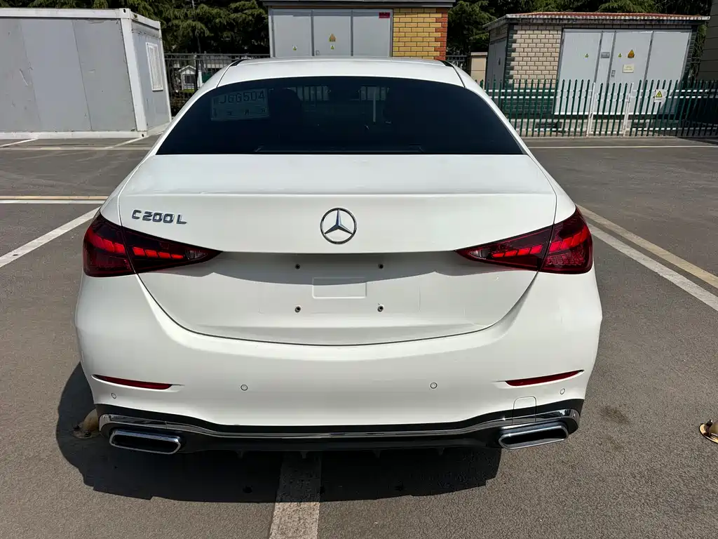 Mercedes-Benz C-Class 2023 — фото 5