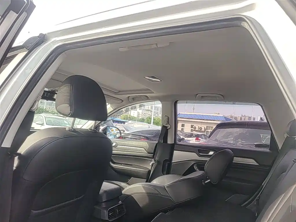 Haval H6 2018 — фото 17