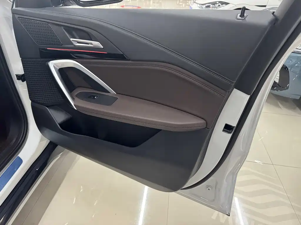BMW X1 2023 — фото 16