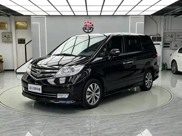 Honda Elysion 2014