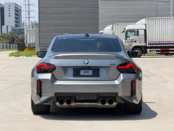 BMW M2 2025