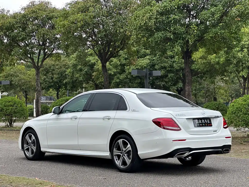 Mercedes-Benz E-Class 2019