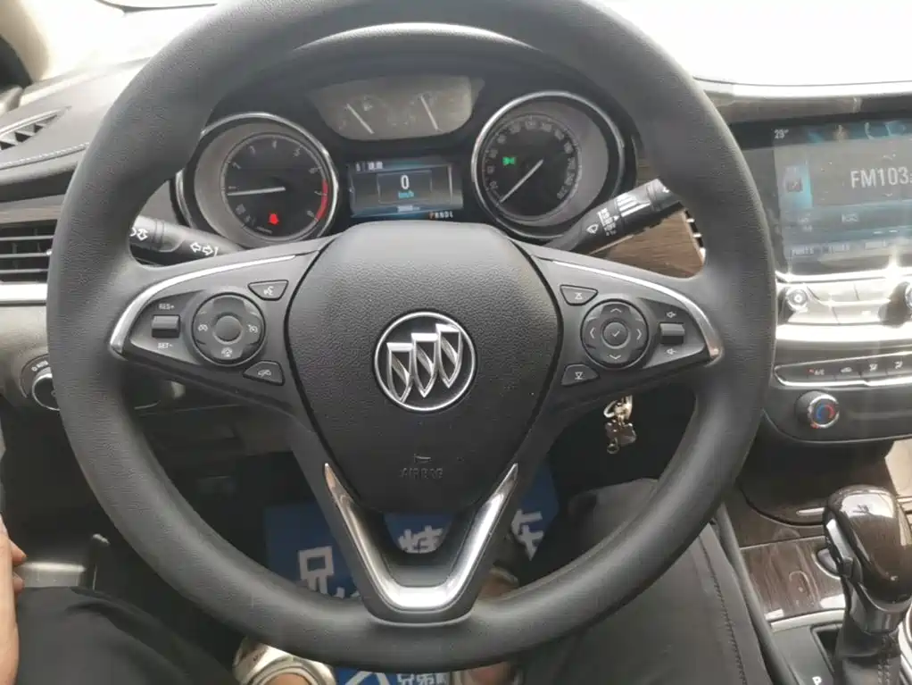 Buick Verano 2019 — фото 11