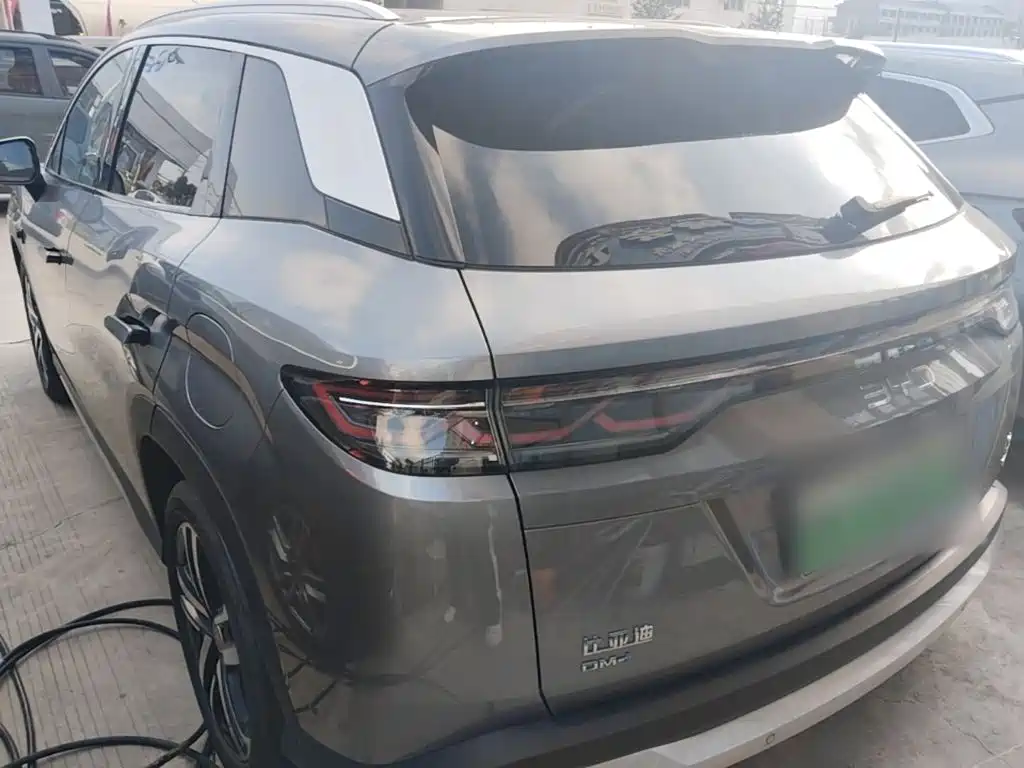 BYD Song L DM-i 2025 — фото 5