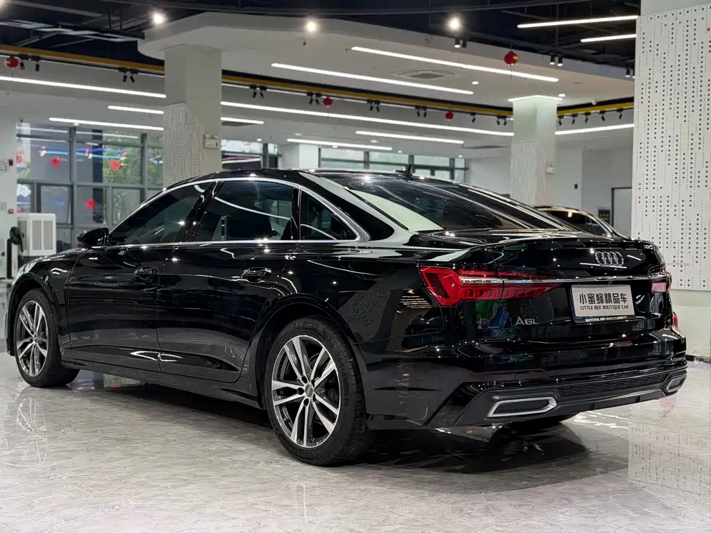 Audi A6L 2019 — фото 14