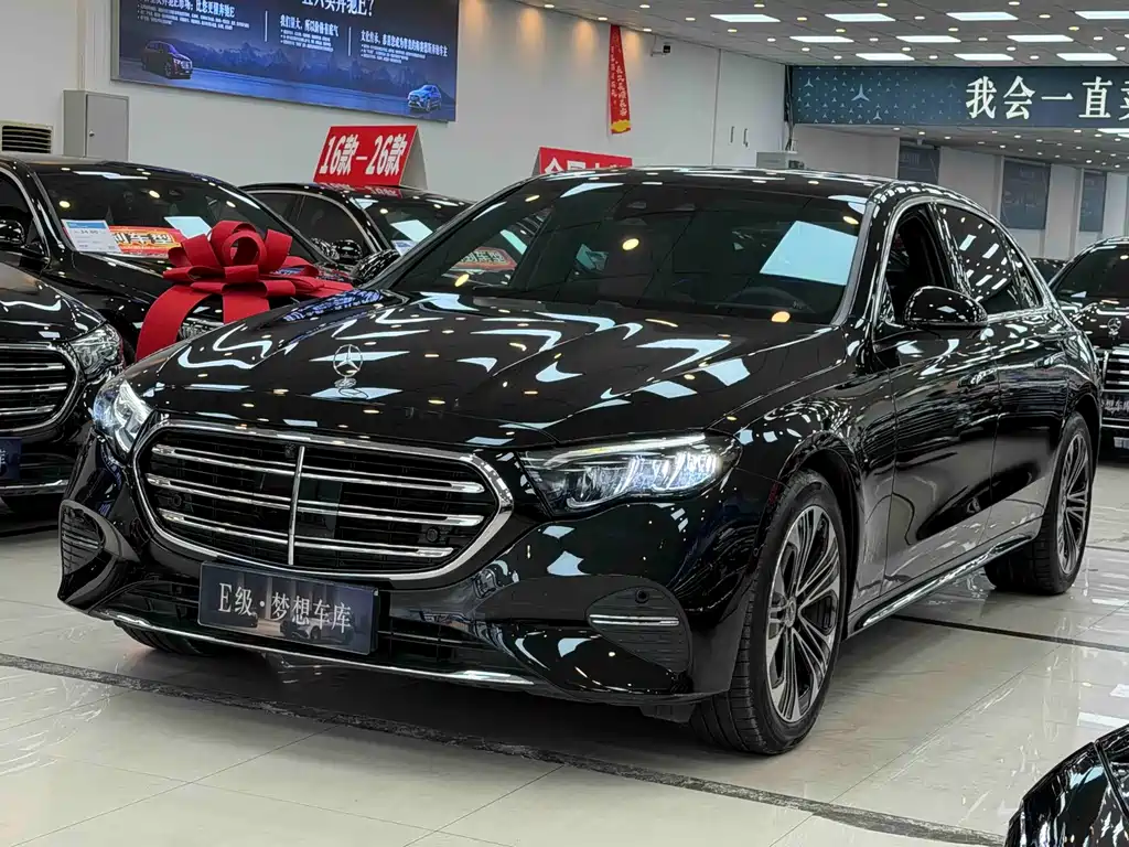 Mercedes-Benz E-Class 2025