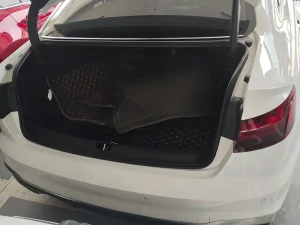 Audi A4L 2021