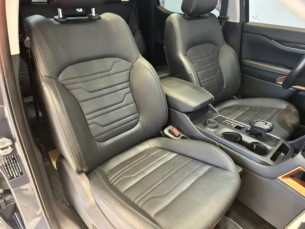 Ford Ranger 2024 — фото 13