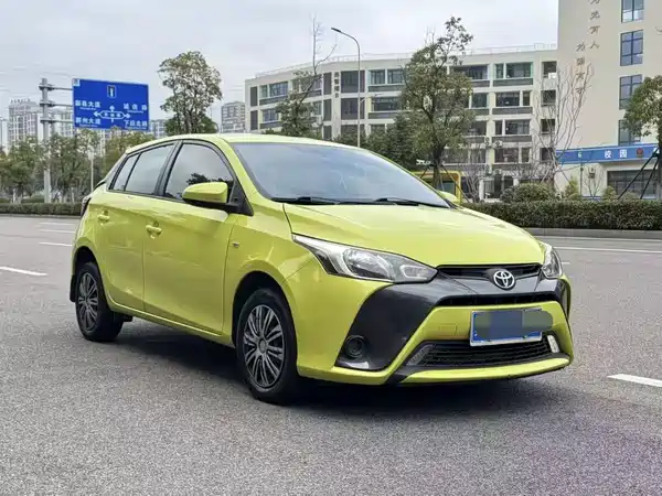 Toyota Yaris L 2017