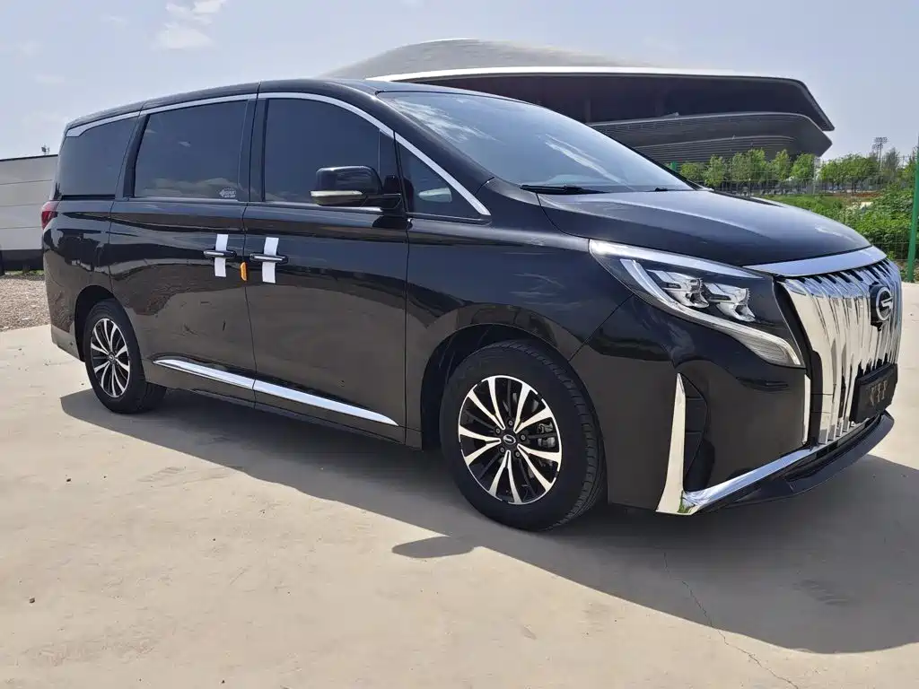 GAC Trumpchi M8 2023 — фото 3