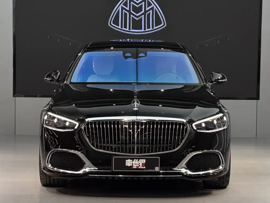Mercedes-Benz S-Class 2025