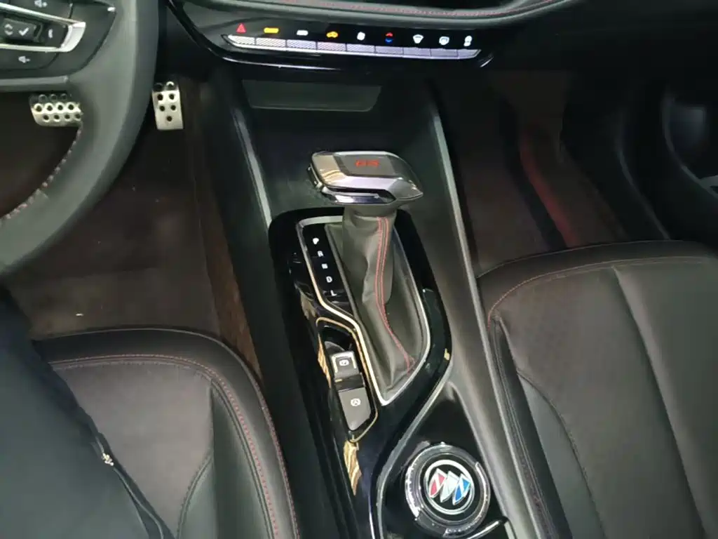 Buick Verano 2023 — фото 10
