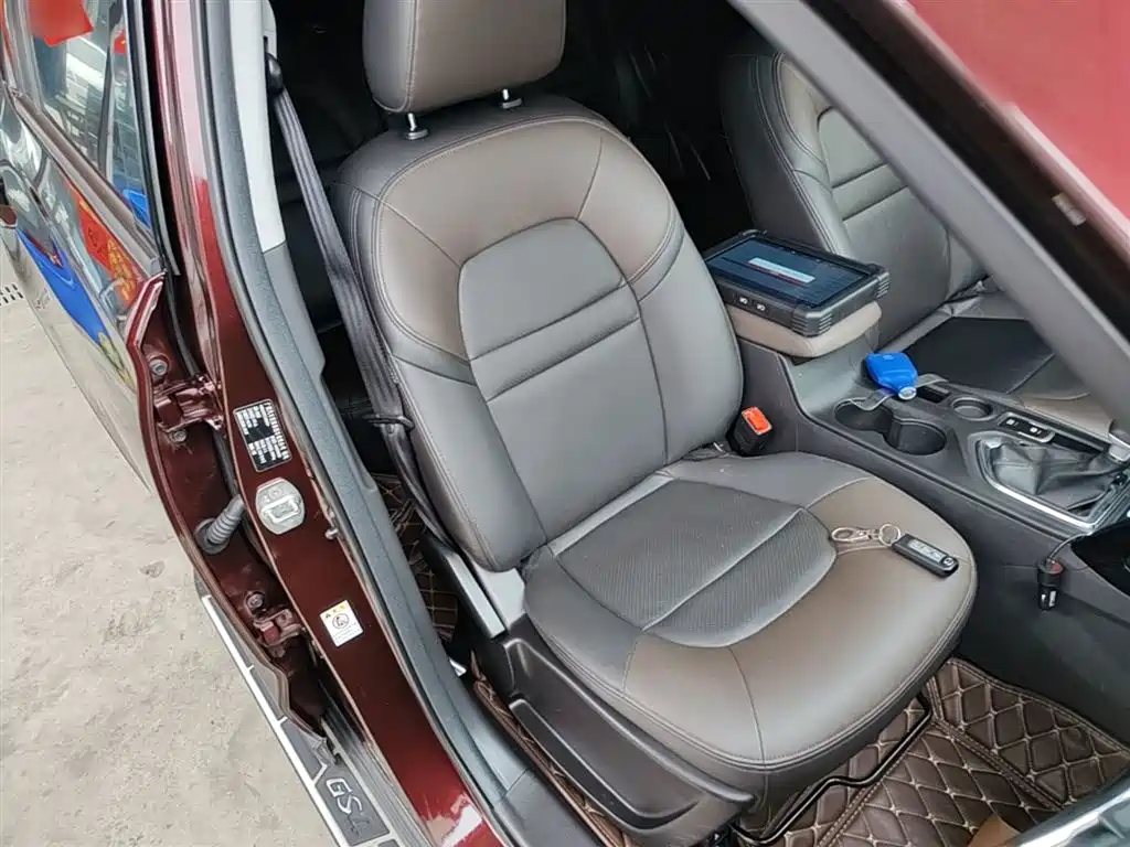 GAC Motor Trumpchi GS4 2018 — фото 25