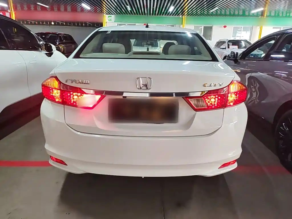 Honda City 2017 — фото 6