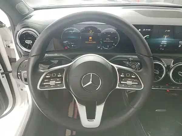 Mercedes-Benz A-Class 2021