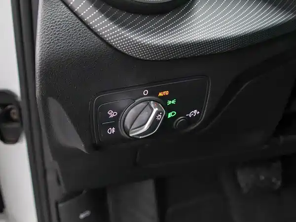 Audi Q2L 2022