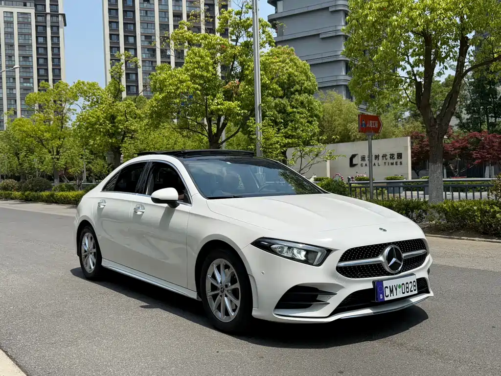Mercedes-Benz A-Class 2021 — фото 3