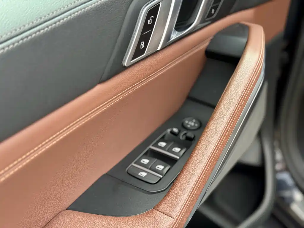 BMW X6 2021 — фото 4