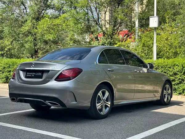 Mercedes-Benz C-Class 2019