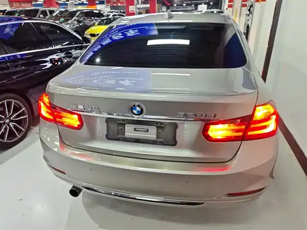 BMW 3 Series 2015
