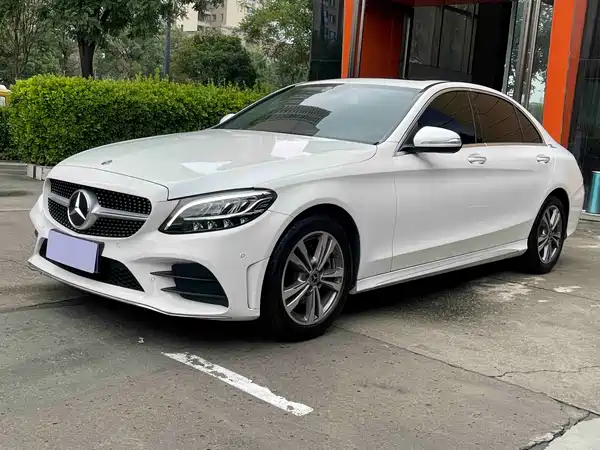 Mercedes-Benz C-Class 2020