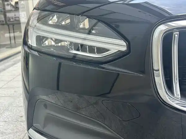 Volvo S90 2024
